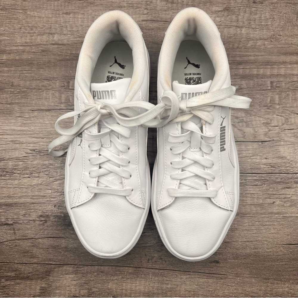 PUMA Women’s Smash Platform V3 Sneaker | Size 9